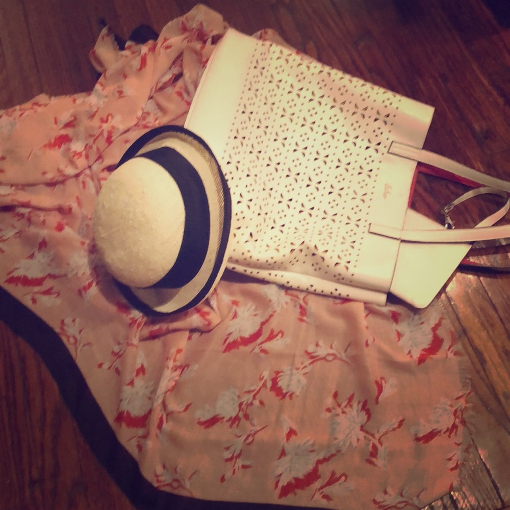 ECHO SNOWFLAKE pattern Summer TOTE.
